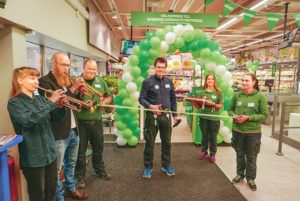Nya Coop invigt med fanfarer
