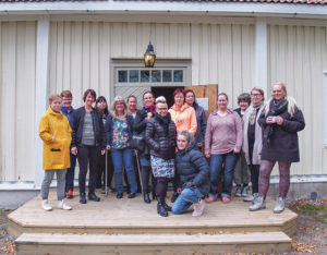 Flinka fingrar på flitiga flickor