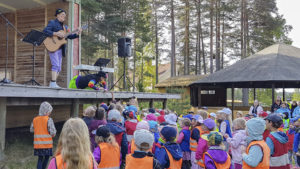 Förskolans dag firades i parken