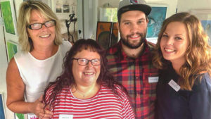 Konst, möten och bakelser