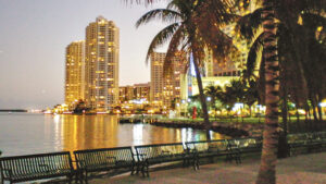 Art deco och neon i Miami